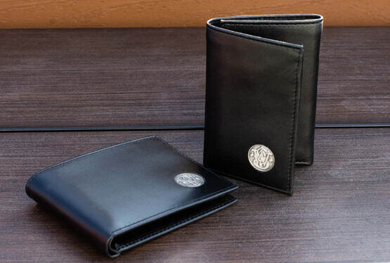 Smith & Wesson Men's Front Pocket Wallet in Black